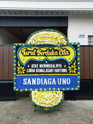 Papan Bunga Duka di Lingga Bayu